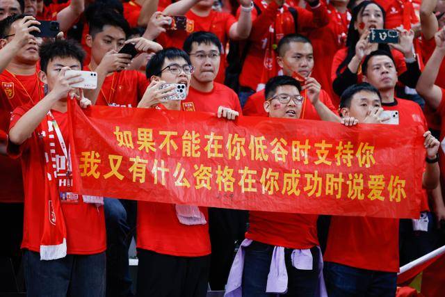 波罗：没感觉到疲惫 半决赛没有谁更占优的说法，两队都很伟大
